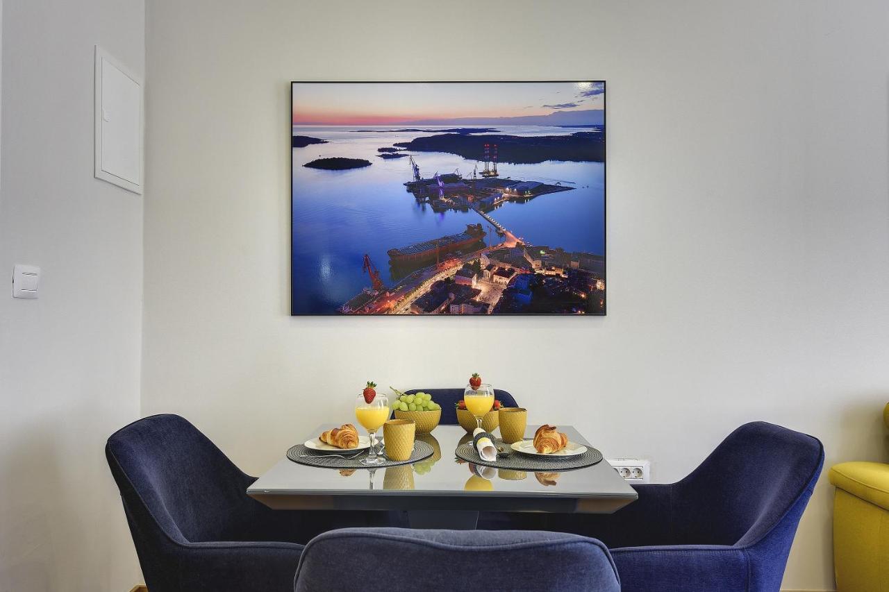 D&A Central Luxury Apartments With Free Parking Pola Esterno foto