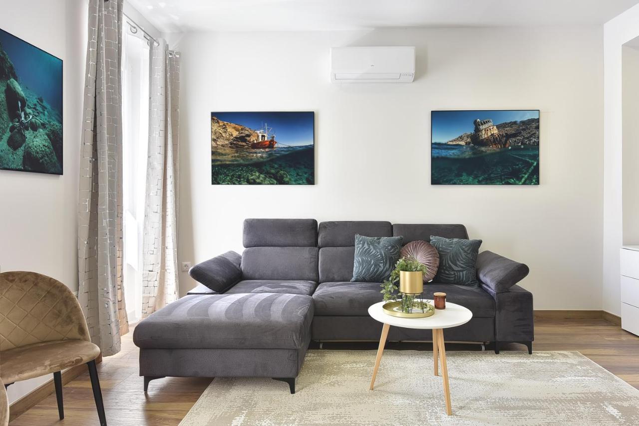 D&A Central Luxury Apartments With Free Parking Pola Esterno foto