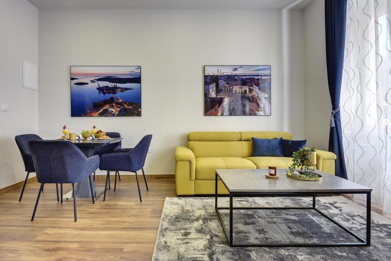 D&A Central Luxury Apartments With Free Parking Pola Esterno foto