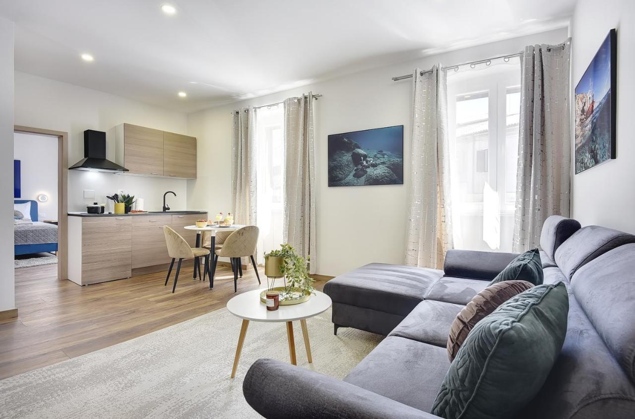 D&A Central Luxury Apartments With Free Parking Pola Esterno foto
