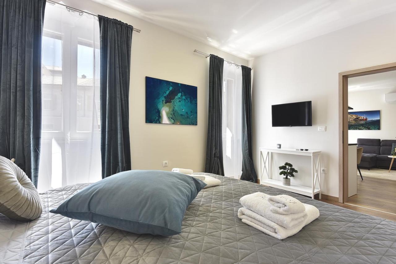 D&A Central Luxury Apartments With Free Parking Pola Esterno foto