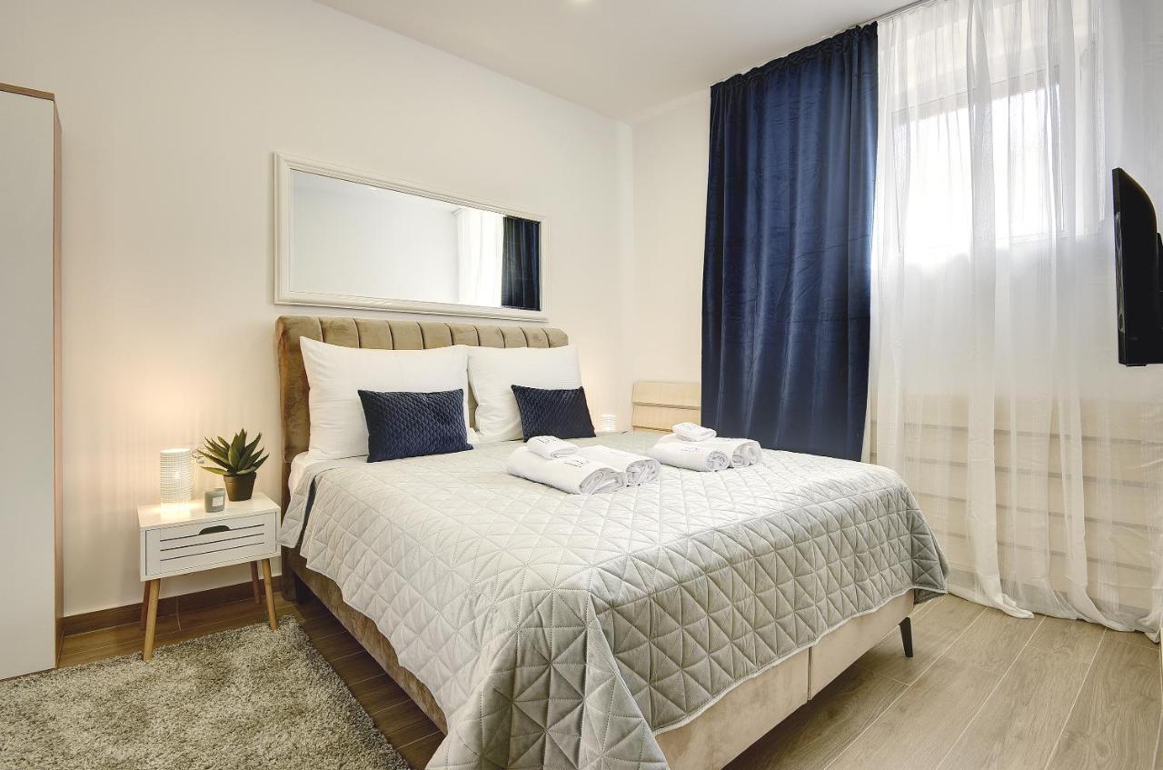 D&A Central Luxury Apartments With Free Parking Pola Esterno foto