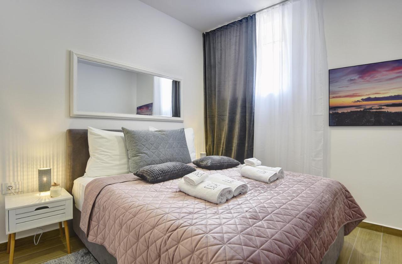 D&A Central Luxury Apartments With Free Parking Pola Esterno foto